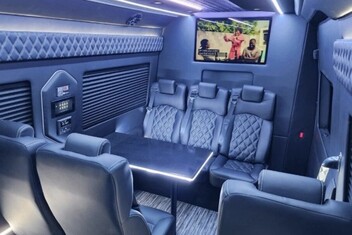 Lynn Sprinter Van Interior