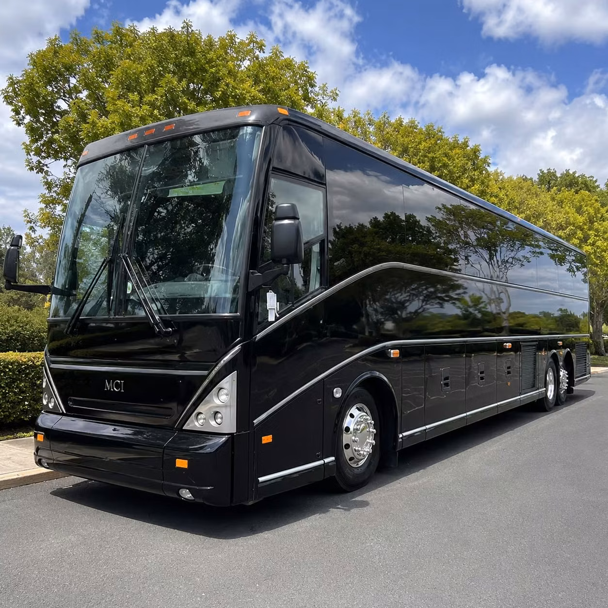 corporate event bus rentals in lynn