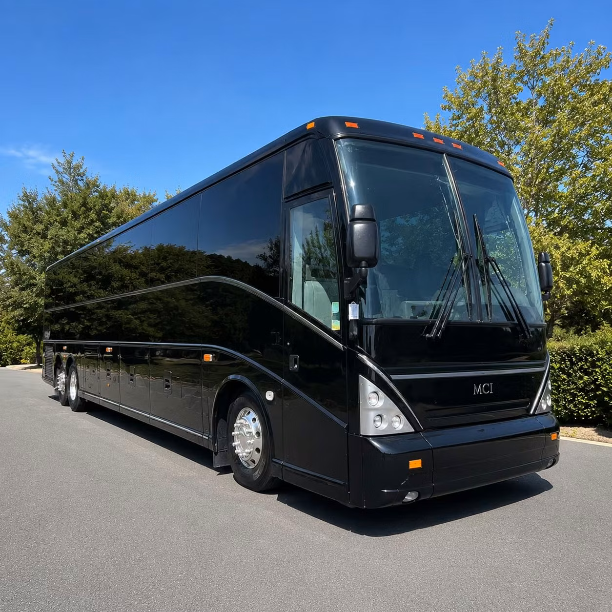lynn wedding shuttle buses and bridal party transportation